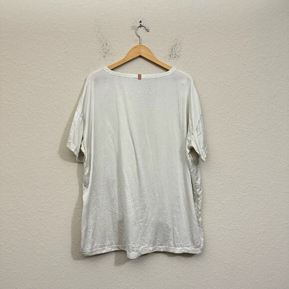 LUNYA Washable Silk Tee Off-White Satin Oversized Comfy T-Shirt - Picture 6 of 9
